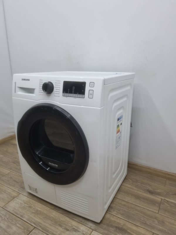 Сушильна машина Samsung DV95TA040AE