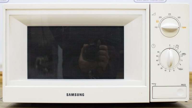 Микроволновая печь Samsung M 633