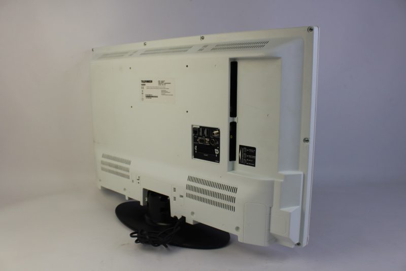 ТБ 32 Telefunken XH32A301 W LСD HD