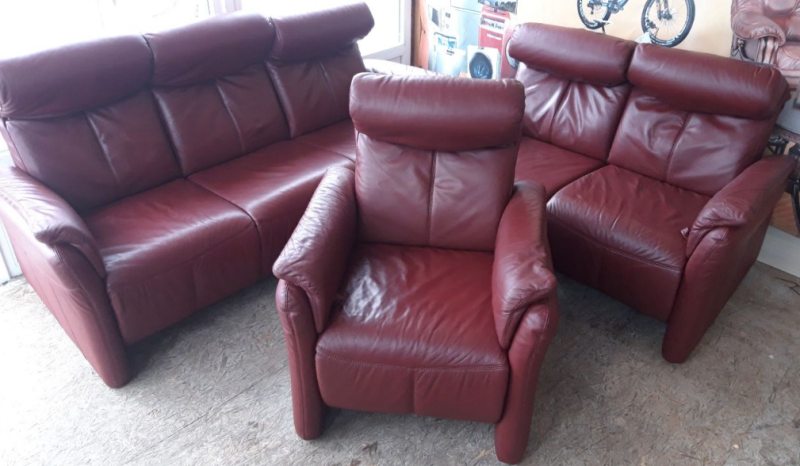 Комплект мебели два дивана тройка и двойка + кресло реклайнер кожаный вишневый
