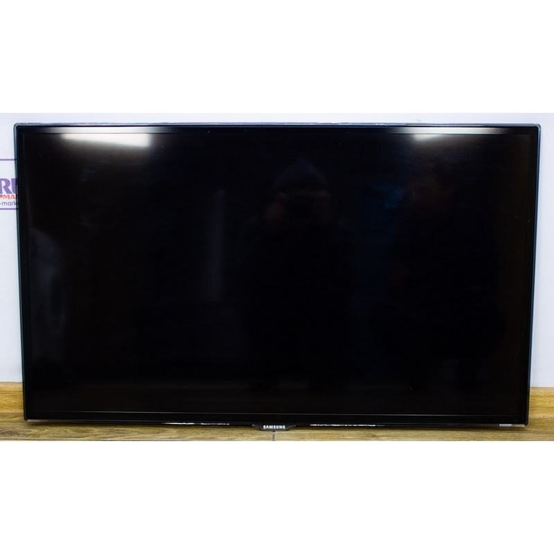 Телевизор Samsung 40" UE40ES5700S SmartTV
