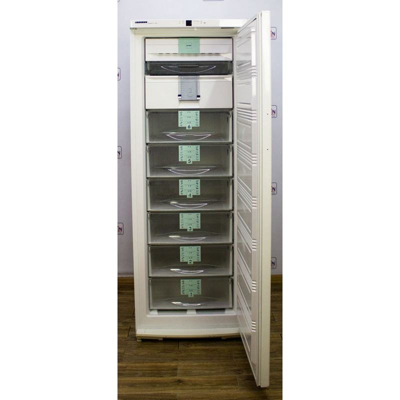 Морозильный шкаф Liebherr GSNP 3326 In 21