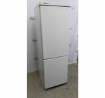 Холодильник Liebherr KSD3542