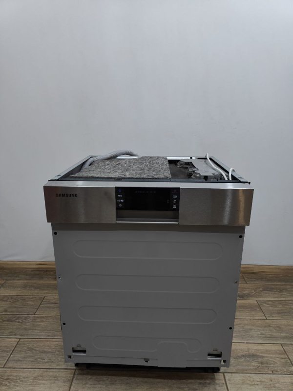 Посудомийна машина Samsung DWSG720T 2300W 14ком sn E00CGDAD900177R