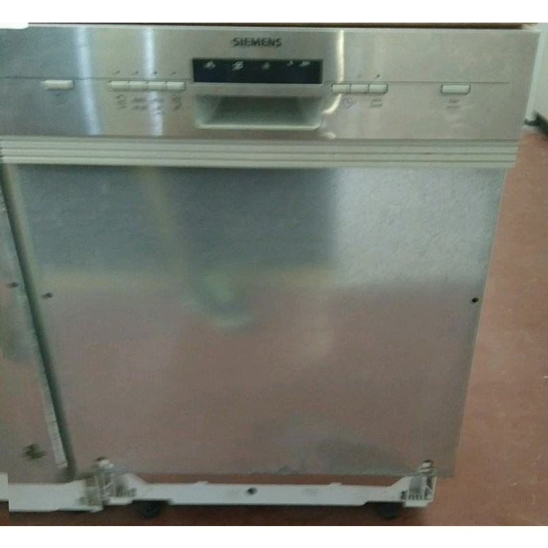 Посудомоечная машина Siemens SN54M582EX