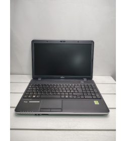 Ноутбук FUJITSU LIFEBOOK A512 15.6 HD бат до 3 годин