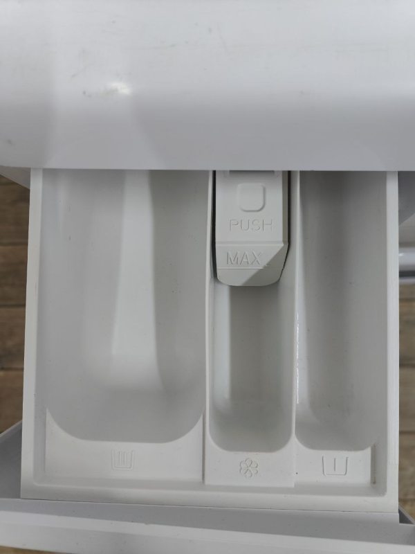 Пральна машина Bauknecht WA Care 814 2100W 8кг sn 858376403010