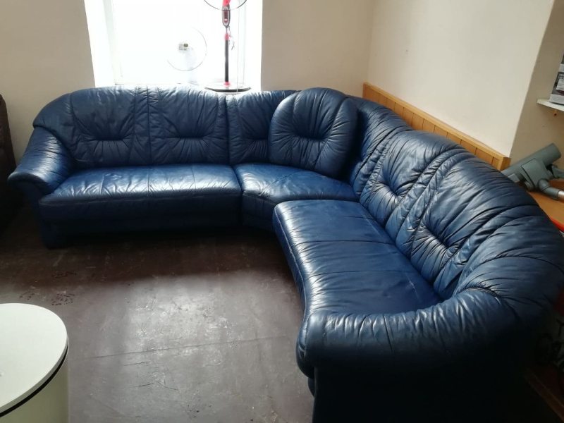 Угловой диван кожаный синий 20220202024