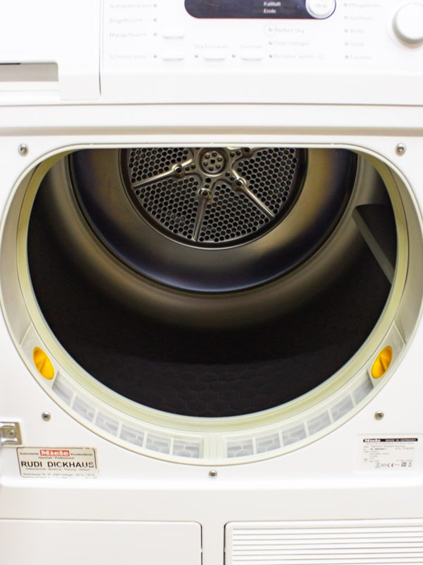 Сушильна машина Miele T8827wp EcoCare