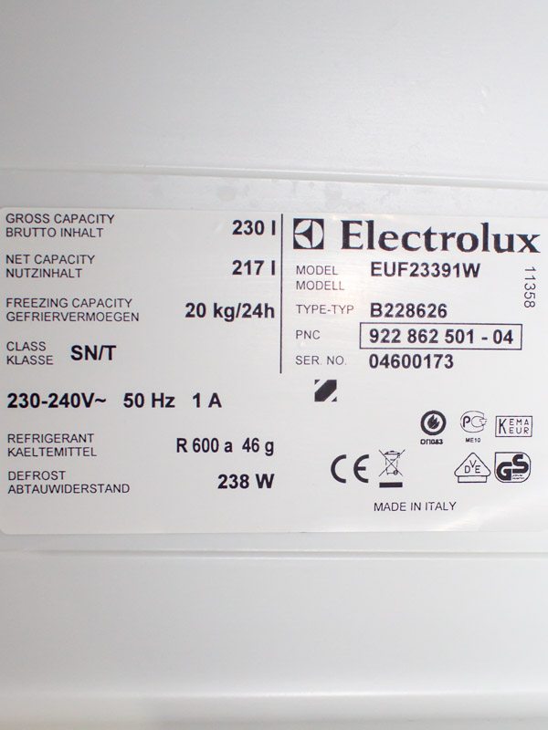 Морозильный шкаф Electrolux EUF23391W