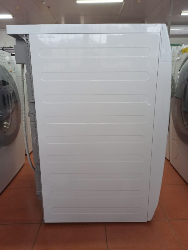 Сушильна машина AEG T8DBA3