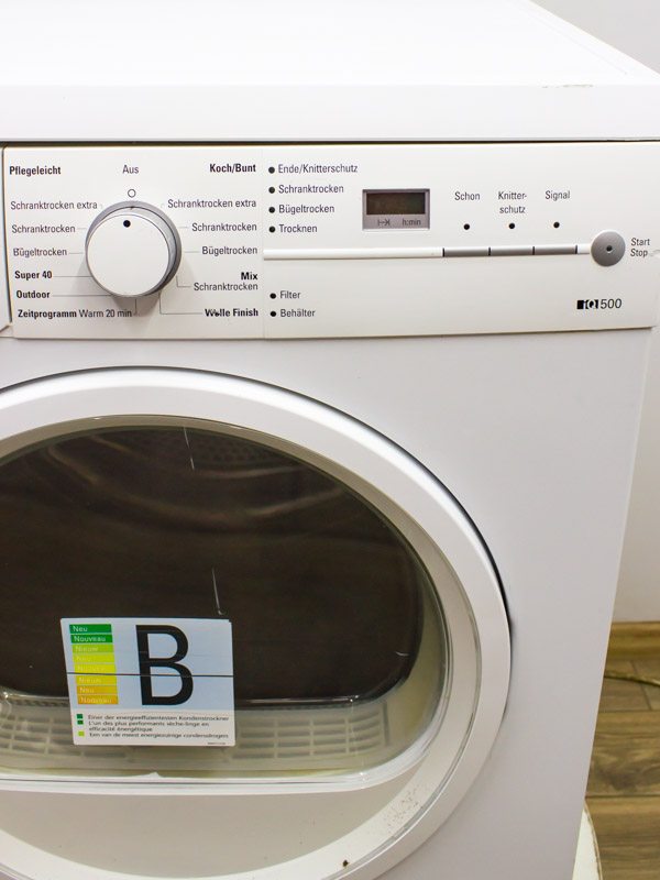 Сушильна машина Siemens IQ500 WT46E305 24