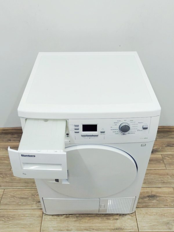 Сушильна машина Blomberg TKF 7451 W 50