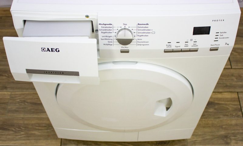 Сушильный автомат AEG T6537EXAH3