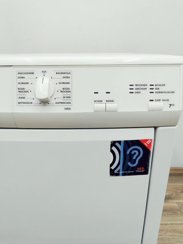 Сушильна машина AEG T55820
