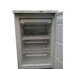 Морозильный шкаф Privileg Qeelle 40642