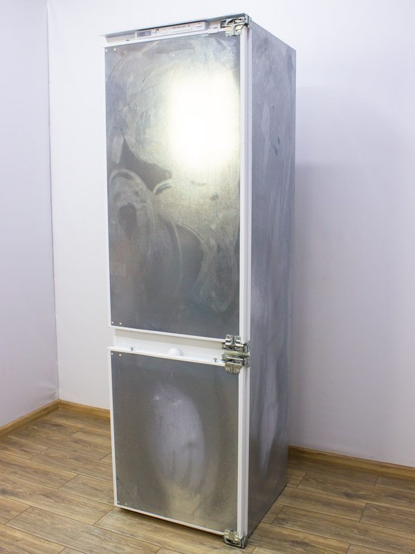 Холодильник двокамерний вбудовуваний Siemens KI34SA50 04