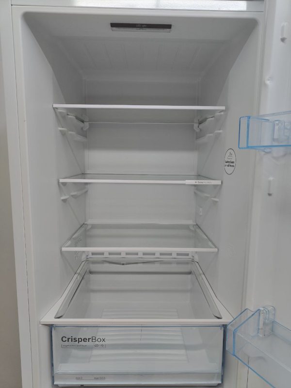 Холодильник двокамерний Bosch KGV36UW20 90W 213+94л sn 9506100961 n480