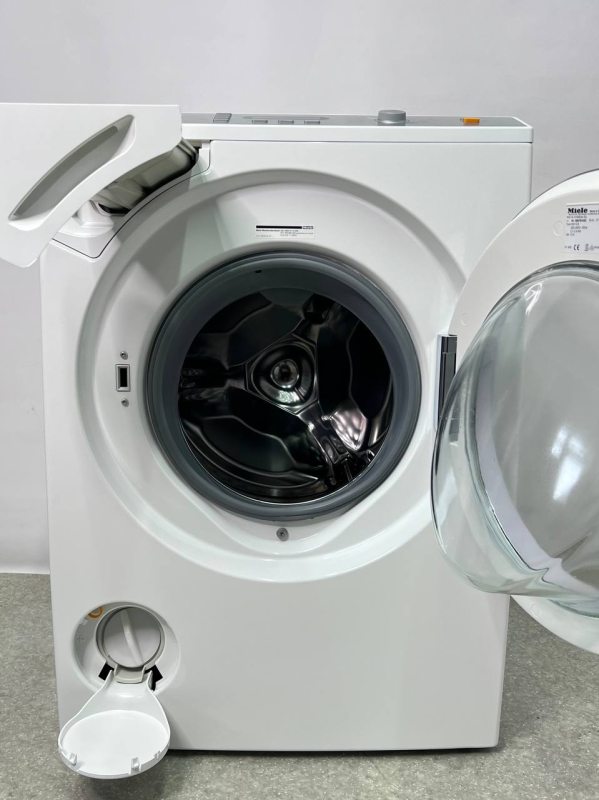 Пральна машина Miele W 4164