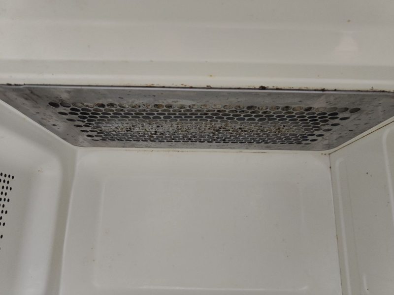 Мікрохвильова піч SilverCrest KH1168 1200W sn 043360