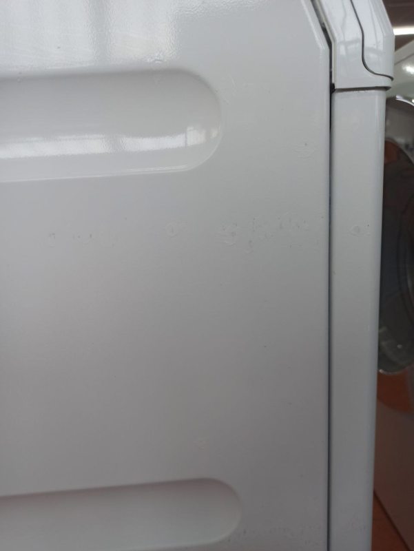 Сушильна машина Miele T8861WP