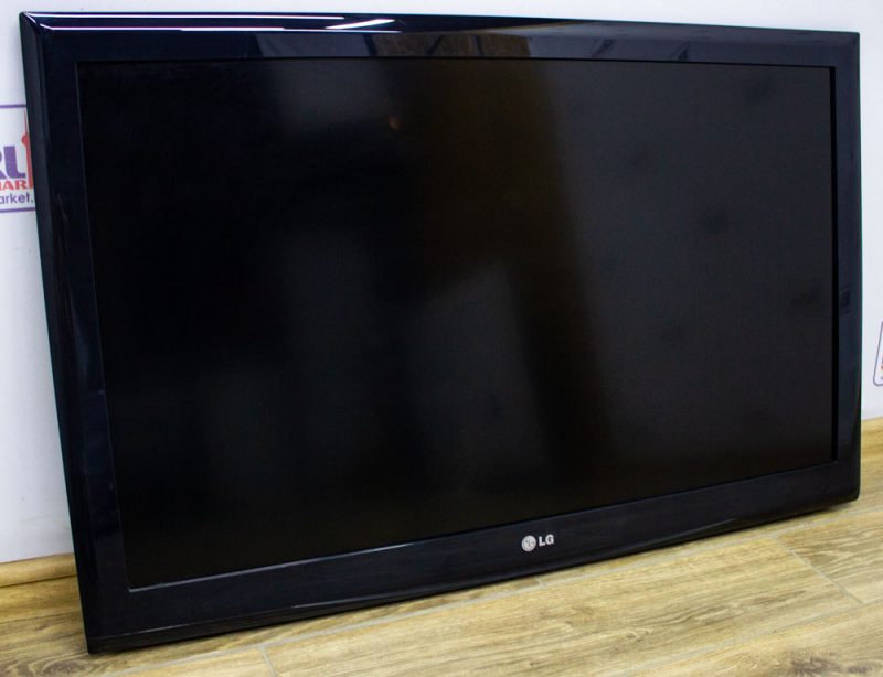 Телевизор LG 37LE4500 ZA