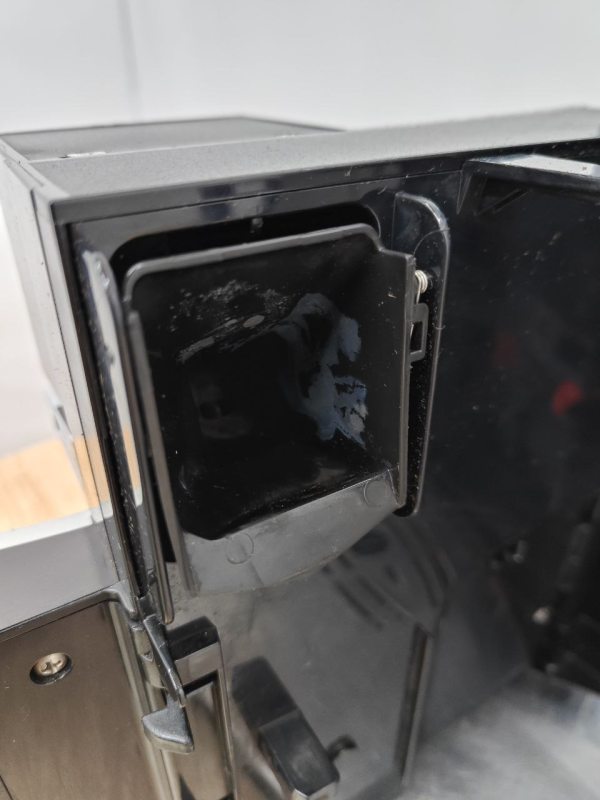 Кавоварка Delonghi Perfecta