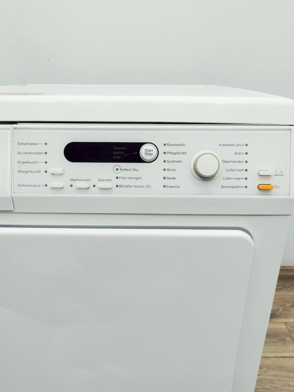 Сушильна машина Miele T8827WP