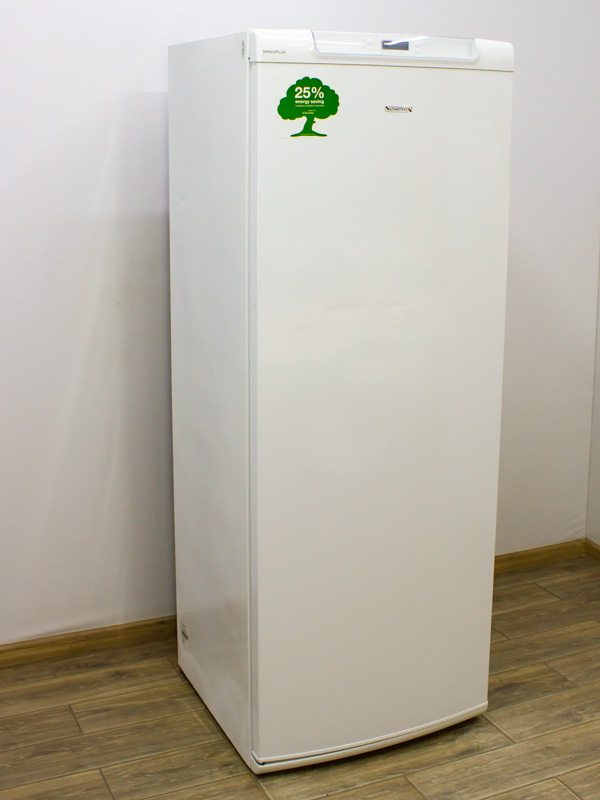 Морозильный шкаф Electrolux EUF23391W