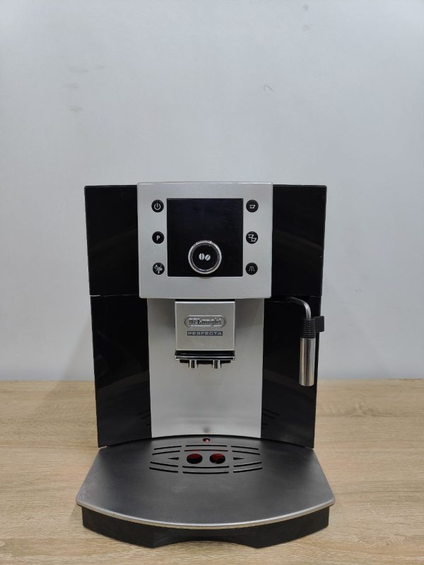Кавоварка Delonghi Perfecta Панарелло