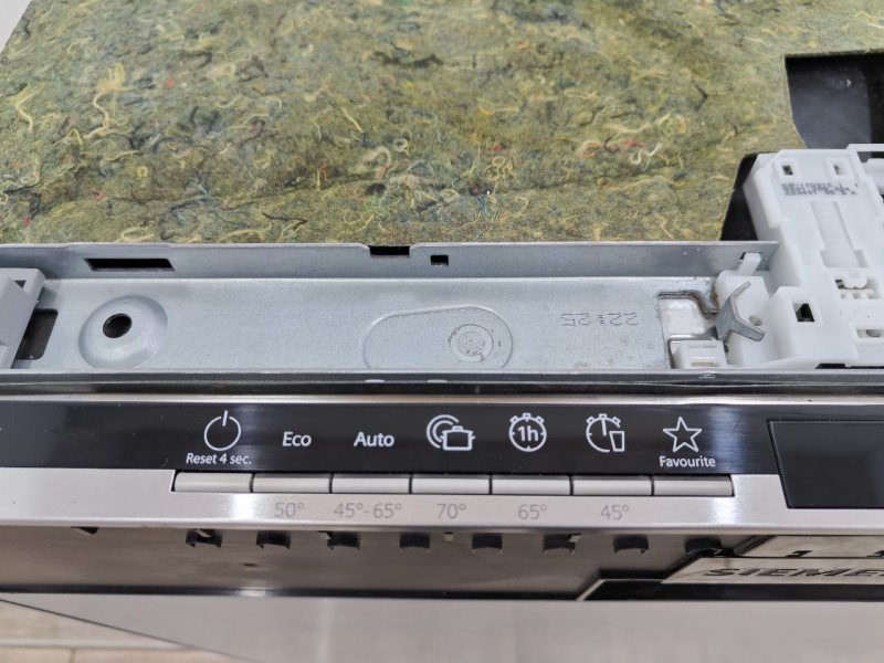 Посудомийна машина Siemens SE63HX60CE01 sn 0204