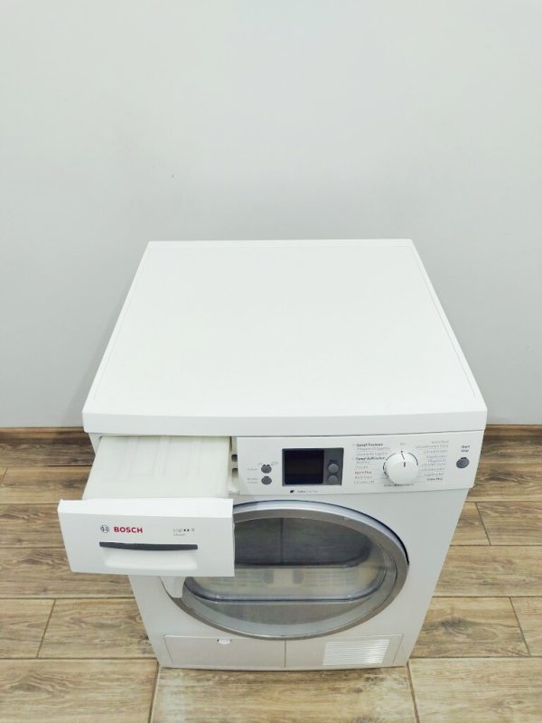 Сушильна машина Bosch Logixx8 WTS865C4 23