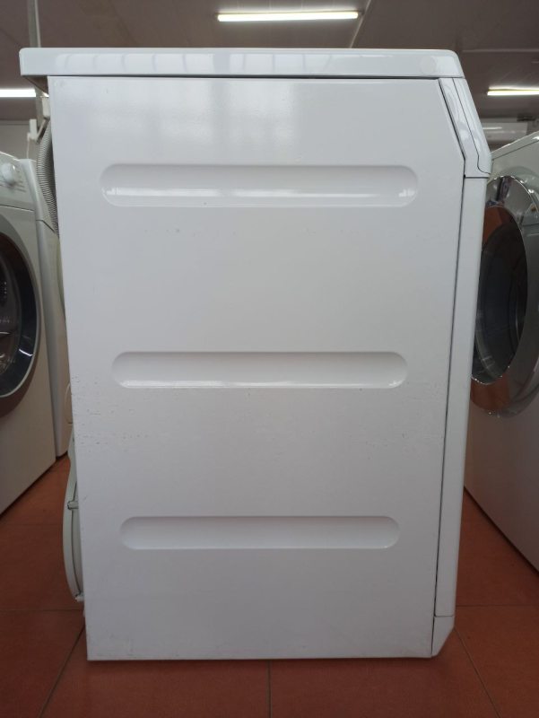Сушильна машина Miele T8861WP