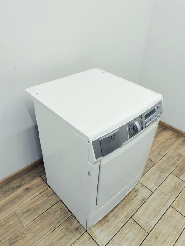 Сушильна машина AEG T59880