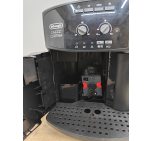 Кавоварка Delonghi Magnifica