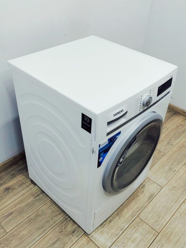 Сушильна машина Siemens IQ700 WT47W5W0 04