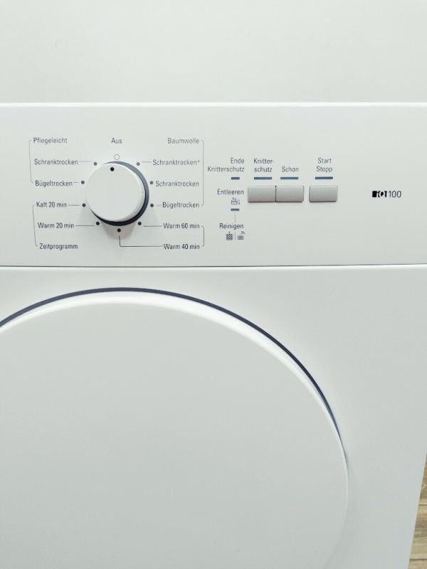 Сушильна машина Siemens IQ100 WT44C102 11