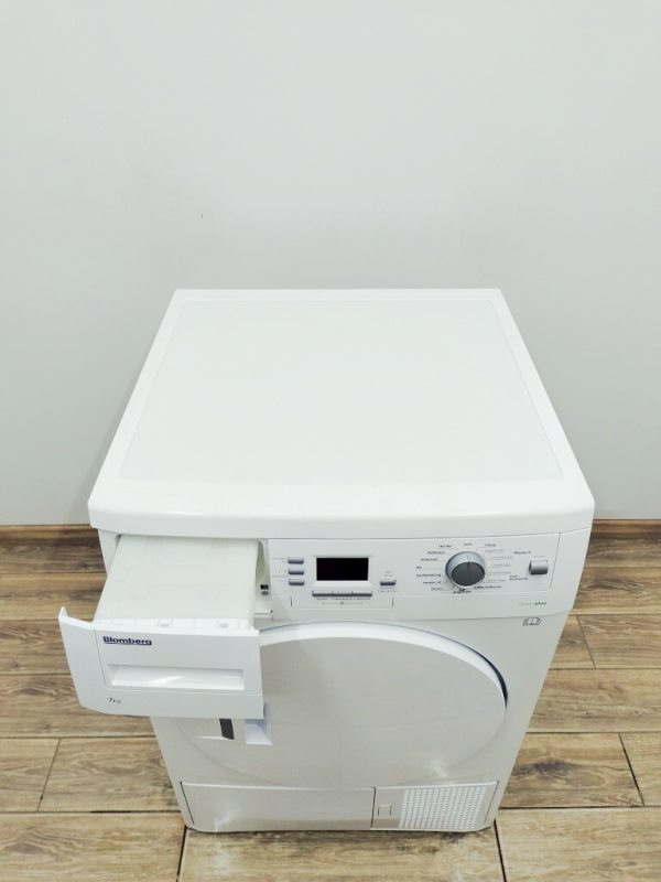 Сушильна машина Blomberg TKF 7451 W 50