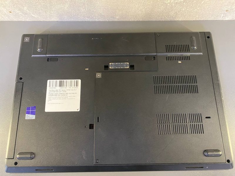Ноутбук Lenovo ThinkPad L560 15.6 FHD Бат до 4 годин