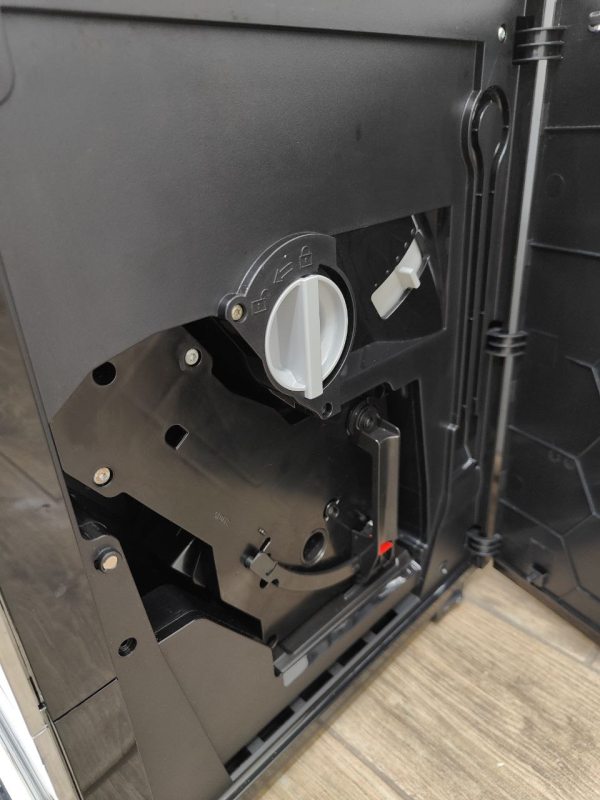 Кавомашина Premium cm 7500 (зі знижкою, на корпусі дрібні царапини)