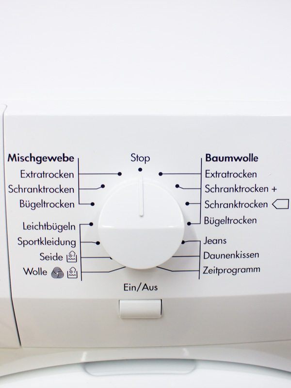 Сушильна машина AEG T65770IH4