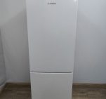 Холодильник двокамерний Bosch KGV36UW20 90W 213+94л sn 9506100961 n480