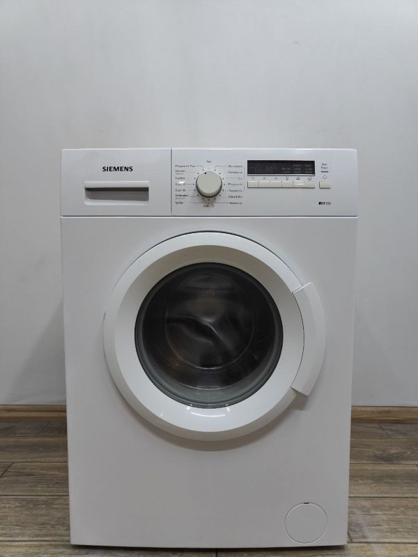 Пральна машина SIEMENS WM14B220 2300W 6кг sn 9209101980