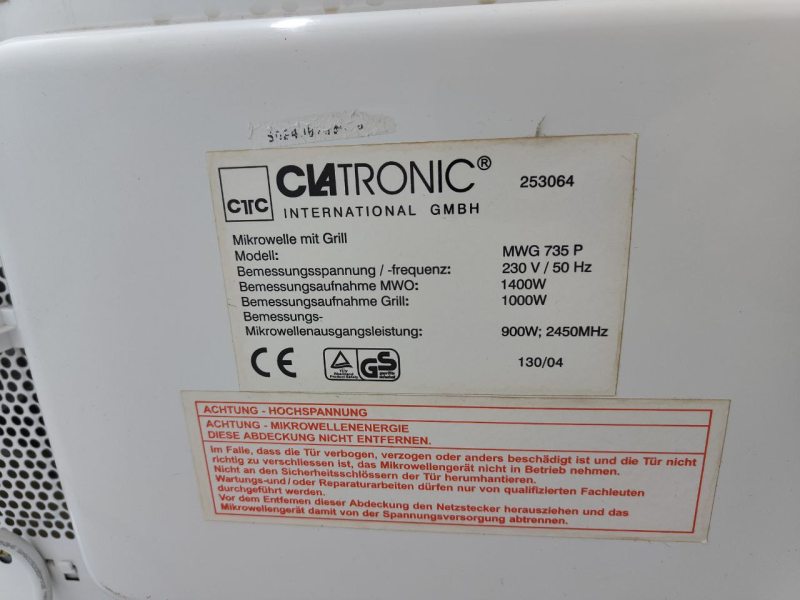 Мікрохвильова піч CLATRONIC MWG735P 900W+1400W гриль sn 253064