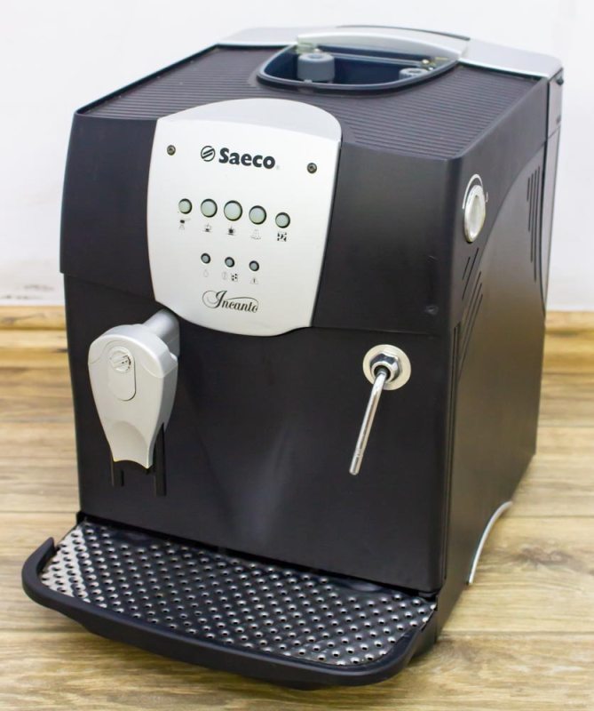 Кофе-машина Saeco Incanto SUP 021Y