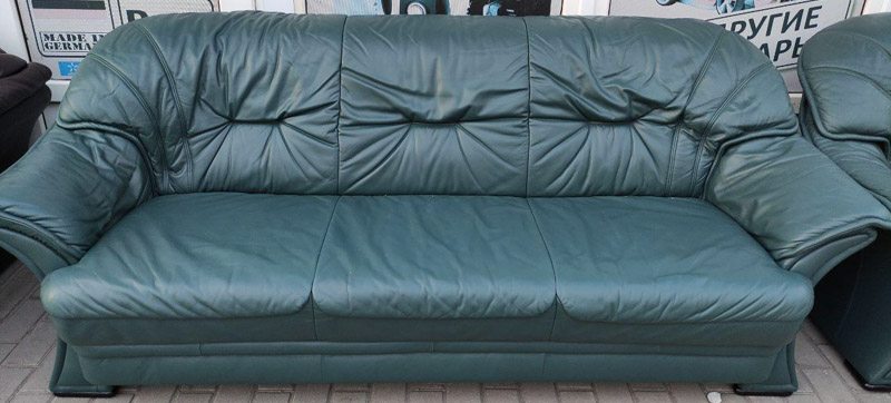 Комплект кожанный диван + кресло