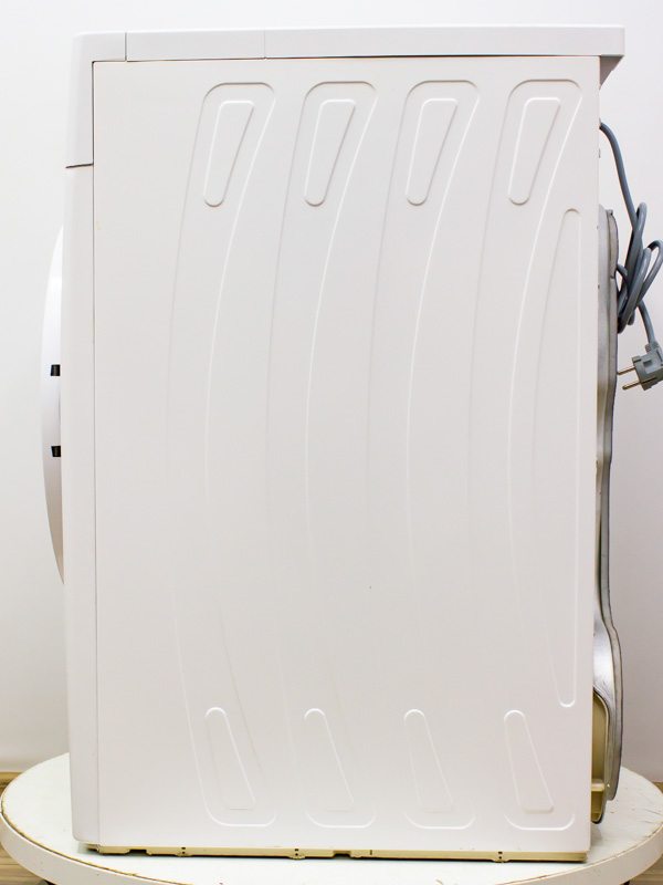 Сушильна машина Sharp KD GCB82BW DE