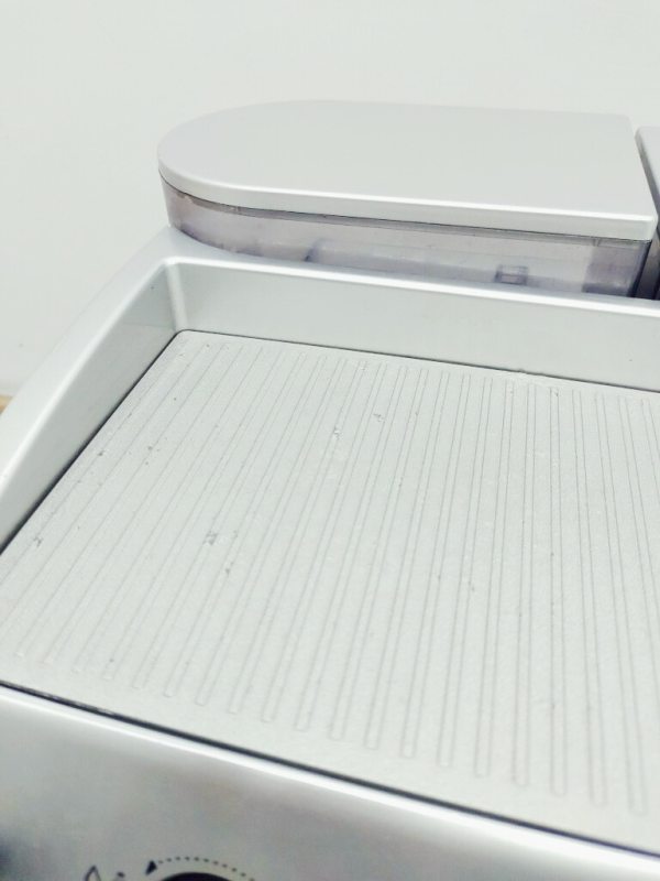 Кавомашина Saeco Magic de Luxe SUP012