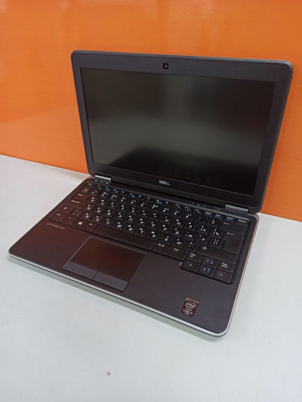 Ноутбук Dell Latitude E7240