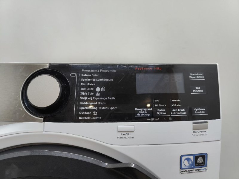 Сушильна машина AEG T8DSE84B 900W sn 84527947